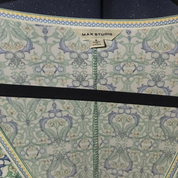 Max Studio Green Printed Midi Wrap Dress - Picture 5 of 6